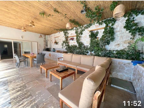  gece  -  Kasım
  | Kalkan Üzümlü Özel Havuzlu Villa (4 Kişilik, Patara ve Gün Batımı Manzaralı, Muhafazakar)